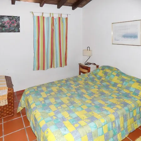 Charming House In With Shared Pool Holiday home *