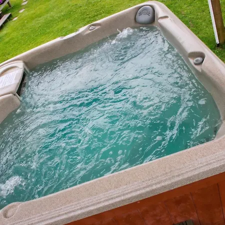 Σπίτι διακοπών Charming House In With Shared Pool