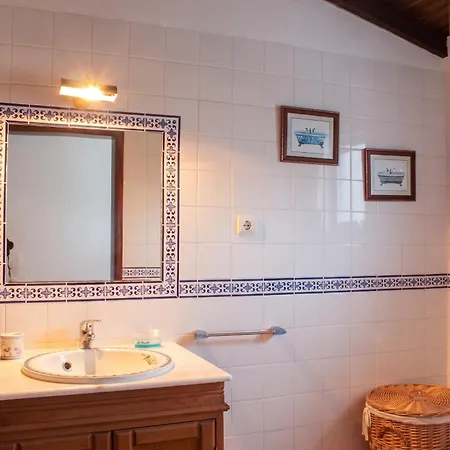 Σπίτι διακοπών Charming House In With Shared Pool