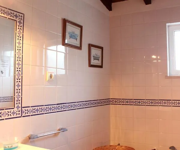 Holiday home Charming House In With Shared Pool Pataias