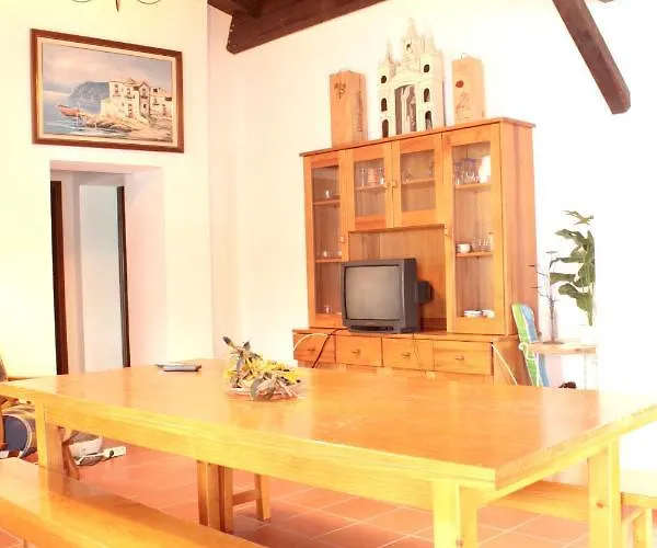 Charming House In With Shared Pool Holiday home