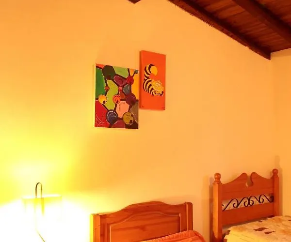 Holiday home Charming House In With Shared Pool Pataias